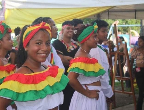 Festival de Trajes Originales de Nuestro Foklore en Bilwi