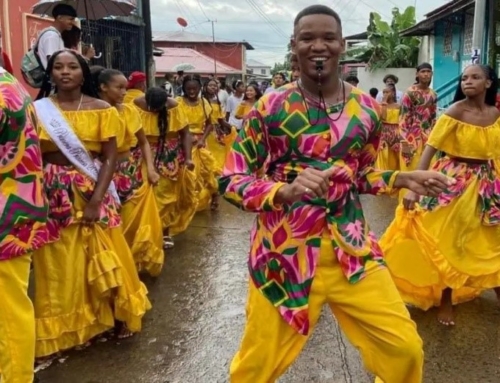 Celebran Festival de Trajes Originales de Nuestro Folklore en Bluefields